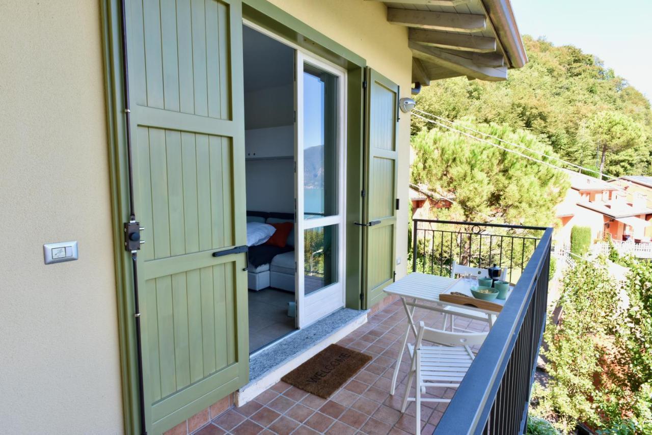 Italian Vacation Homes - La Petite Maison Du Lac Tavernola Bergamasca Buitenkant foto